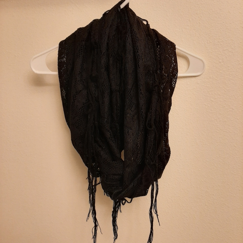 Black lace scarf